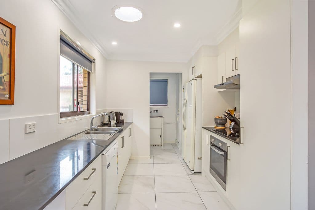 90 Japonica Drive, Palm Beach QLD 4221, Palm Beach - Thumbnail 2