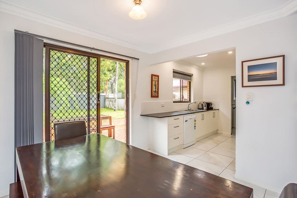 90 Japonica Drive, Palm Beach QLD 4221, Palm Beach - Thumbnail 3