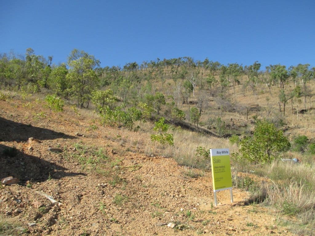 9 Mont Blanc Place, MOUNT LOUISA QLD 4814, Mount Louisa - Thumbnail 4