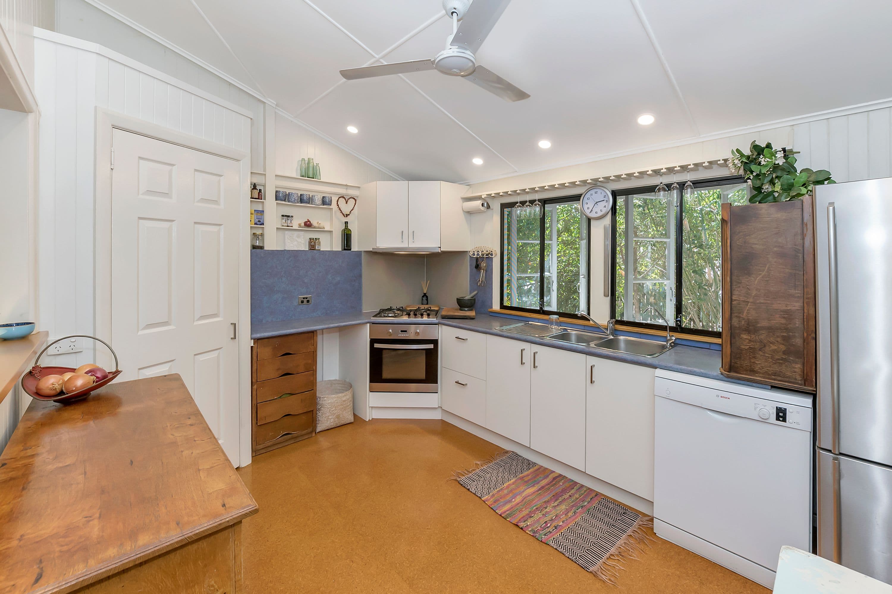 35 Sheehan Street, Belgian Gardens QLD 4810, Belgian Gardens - Thumbnail 5