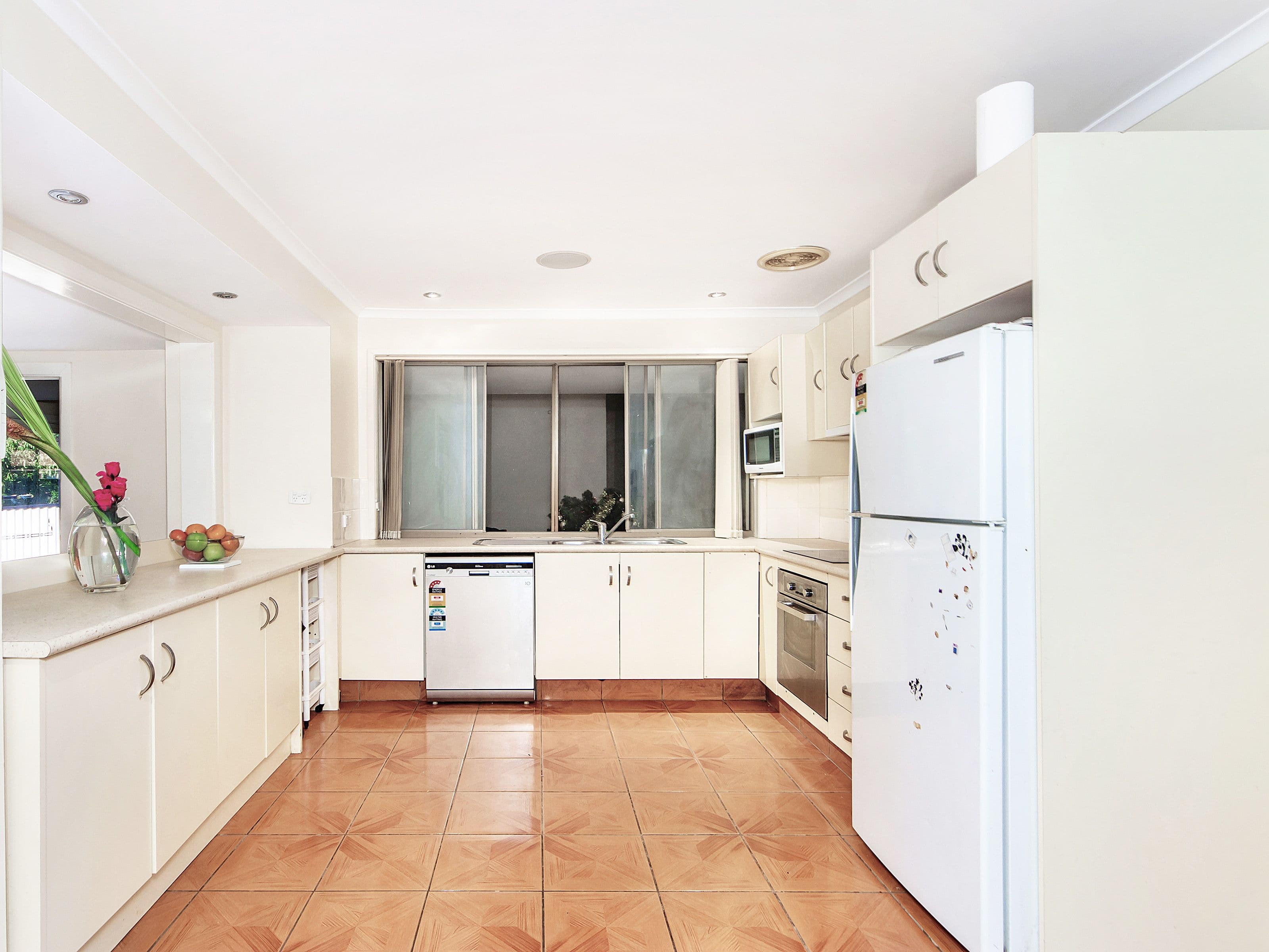 20 Marble Drive, Carrara QLD 4211, Carrara - Thumbnail 3