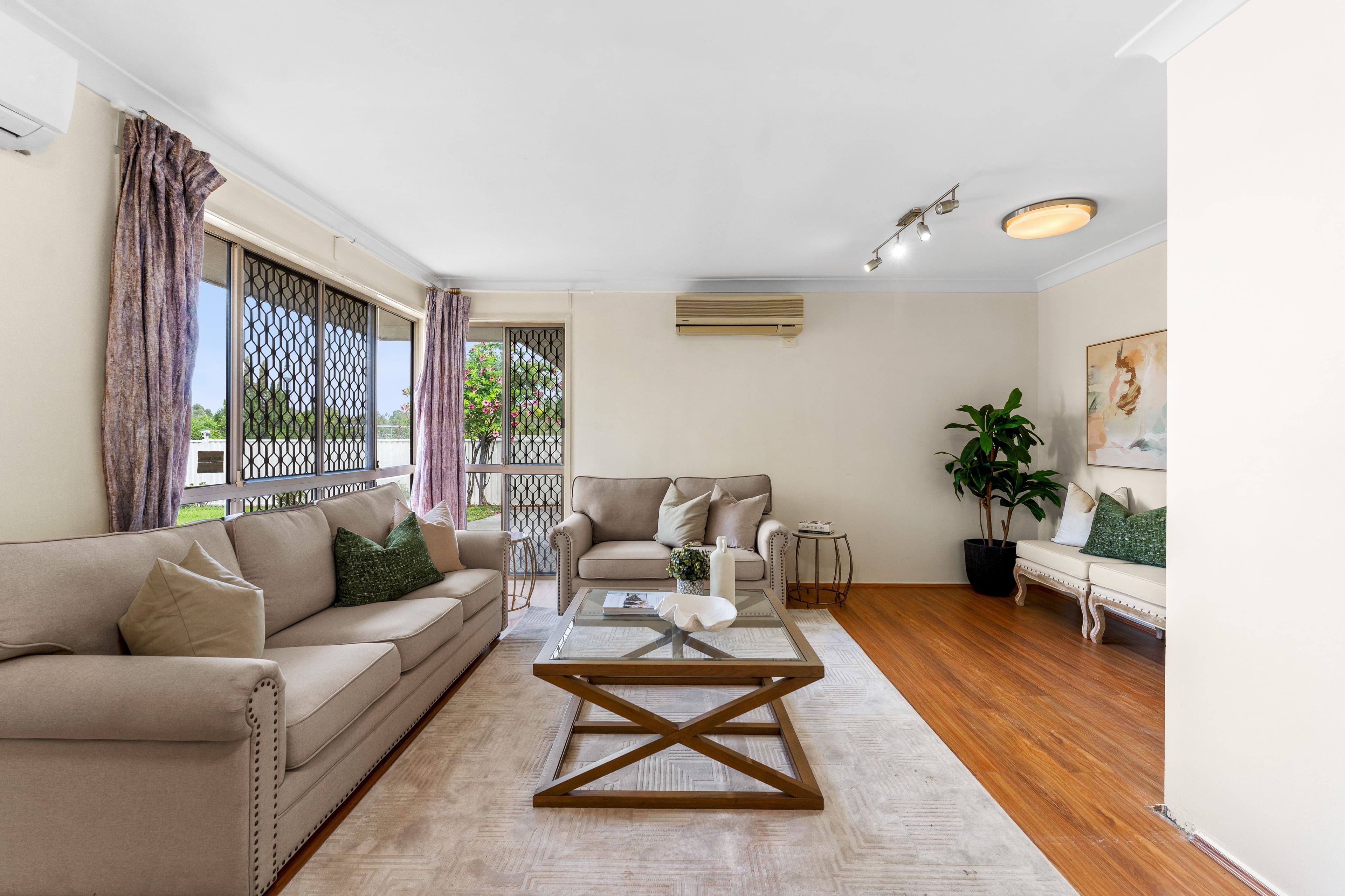 9 Holmewood Street, Runcorn QLD 4113, Runcorn - Thumbnail 2