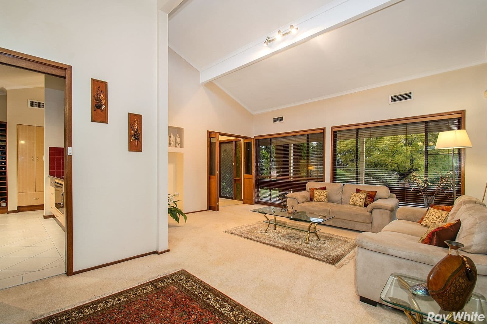 29 Paul Court, Baulkham Hills - Thumbnail 4