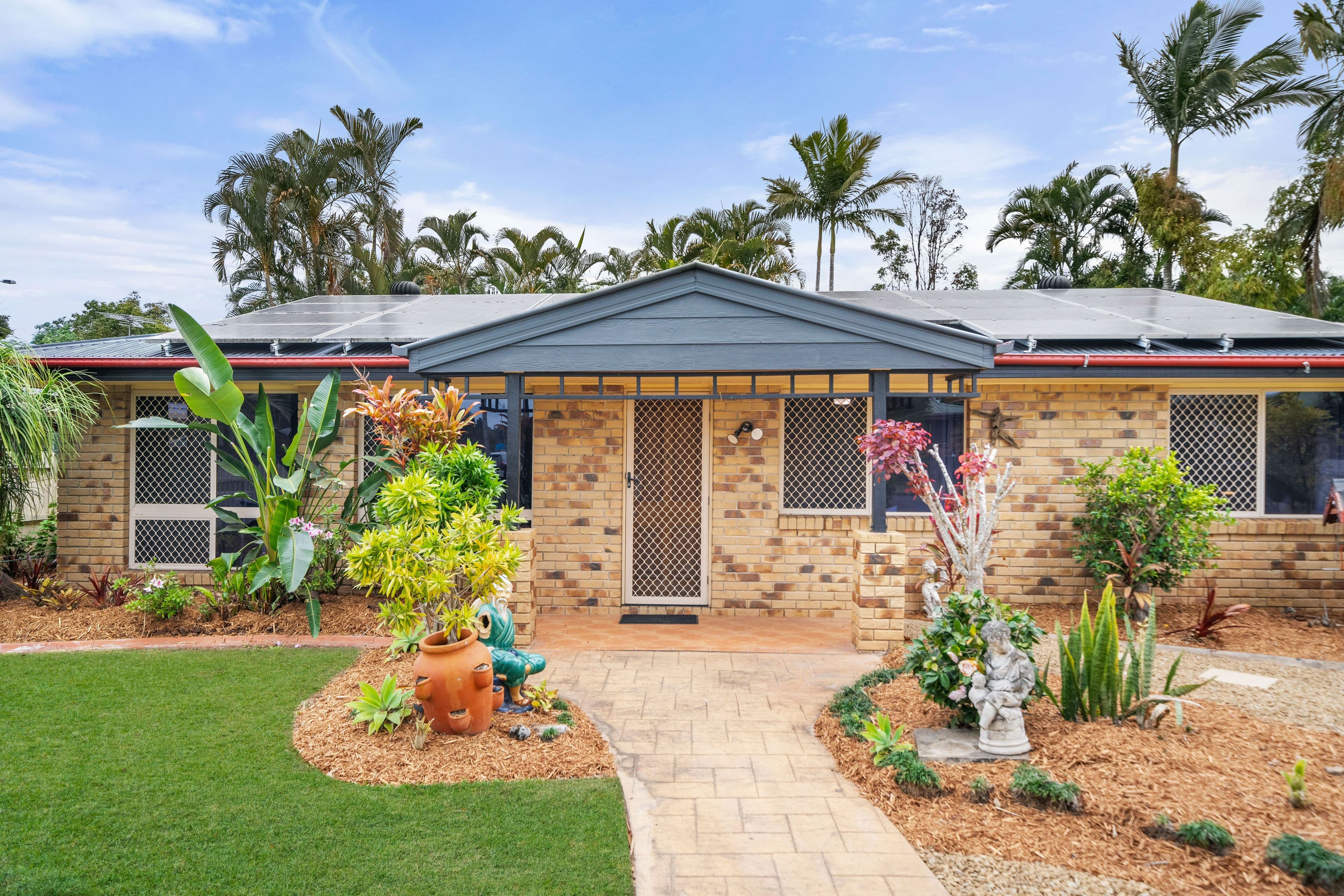 19 Hilldale Crescent, Morayfield QLD 4506, Morayfield - Thumbnail 3