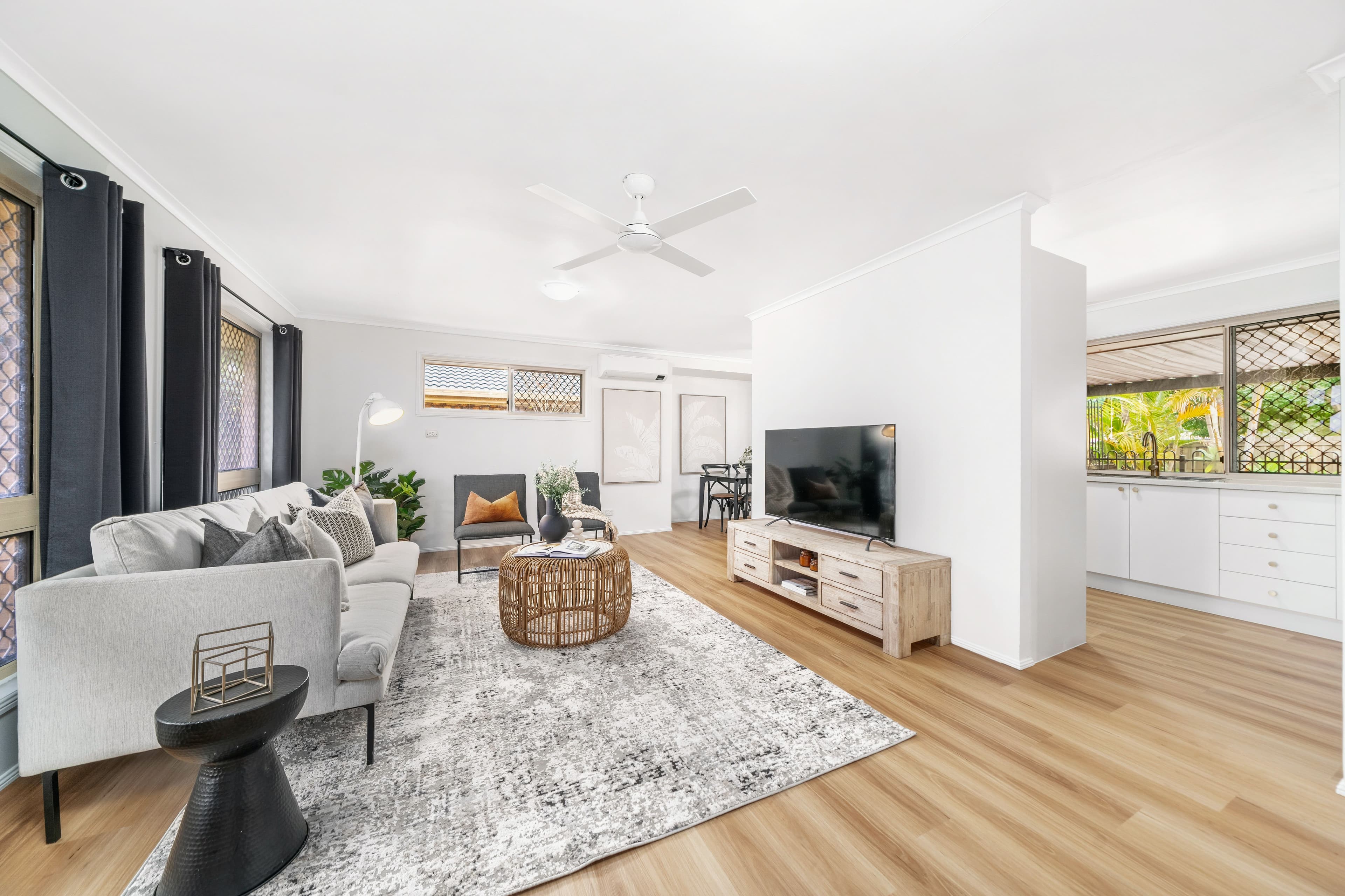 19 Hilldale Crescent, Morayfield QLD 4506, Morayfield - Thumbnail 4