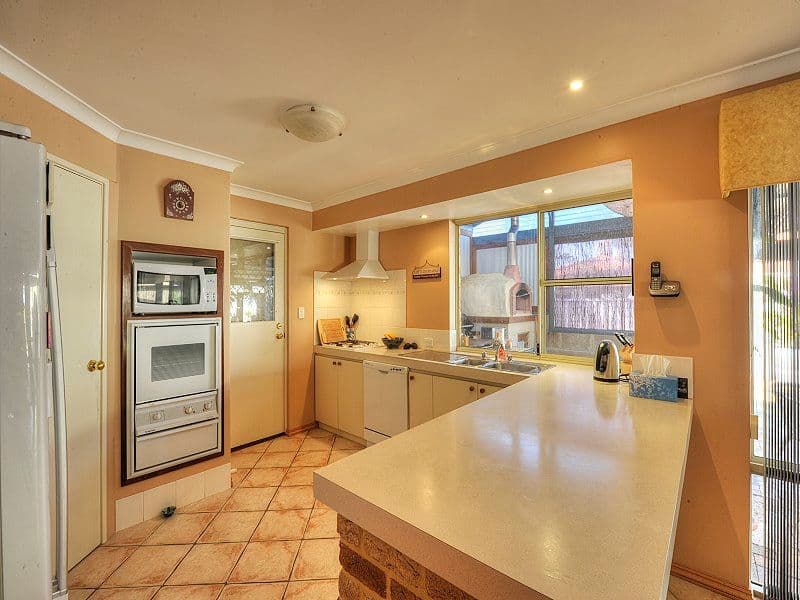 15 CHENNILE Vista, HALLS HEAD WA 6210, Halls Head - Thumbnail 7