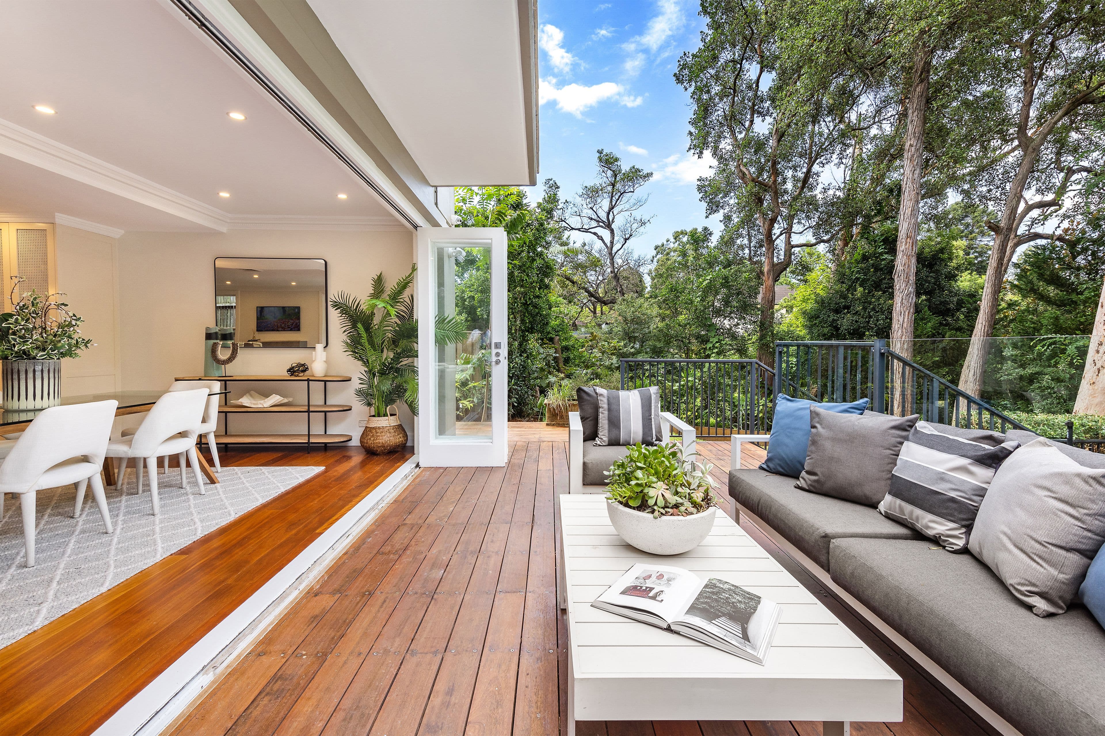6 Wallace Parade, Lindfield NSW 2070, Lindfield - Thumbnail 2