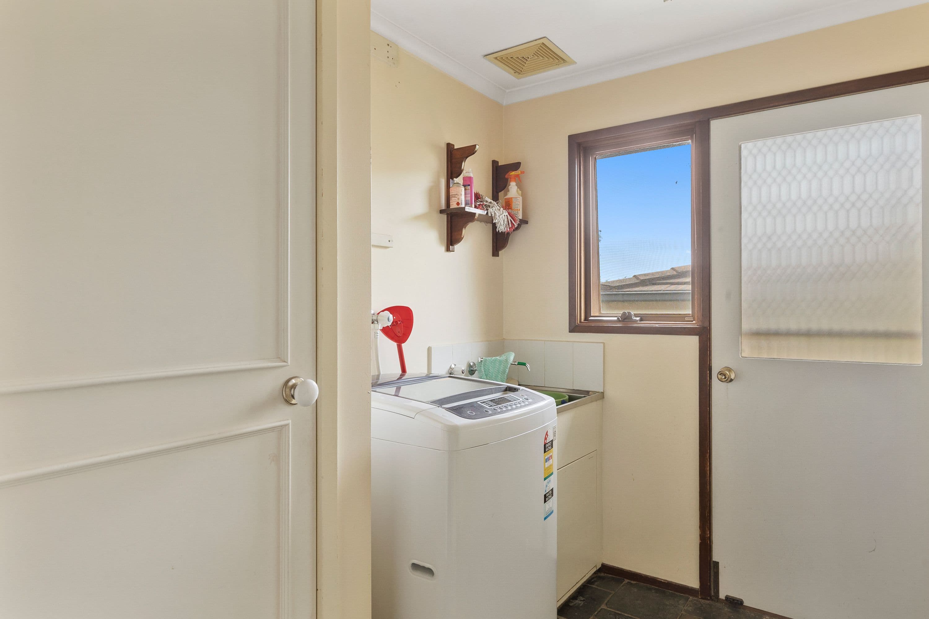 229 Anzac Avenue, Seymour VIC 3660, Seymour - Thumbnail 7