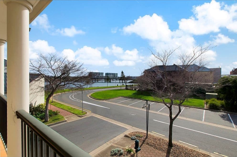 19 Knapman Crescent, Port Adelaide SA 5015, Port Adelaide - Thumbnail 6