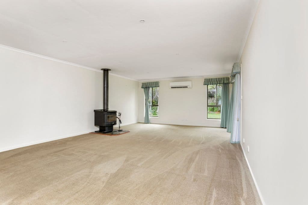 55 Bellmans Road, Bushfield VIC 3281, Bushfield - Thumbnail 4
