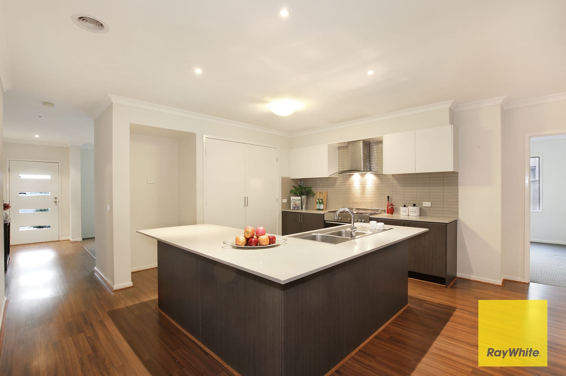 53 Fairbridge Road, Point Cook VIC 3030, Point Cook - Thumbnail 6