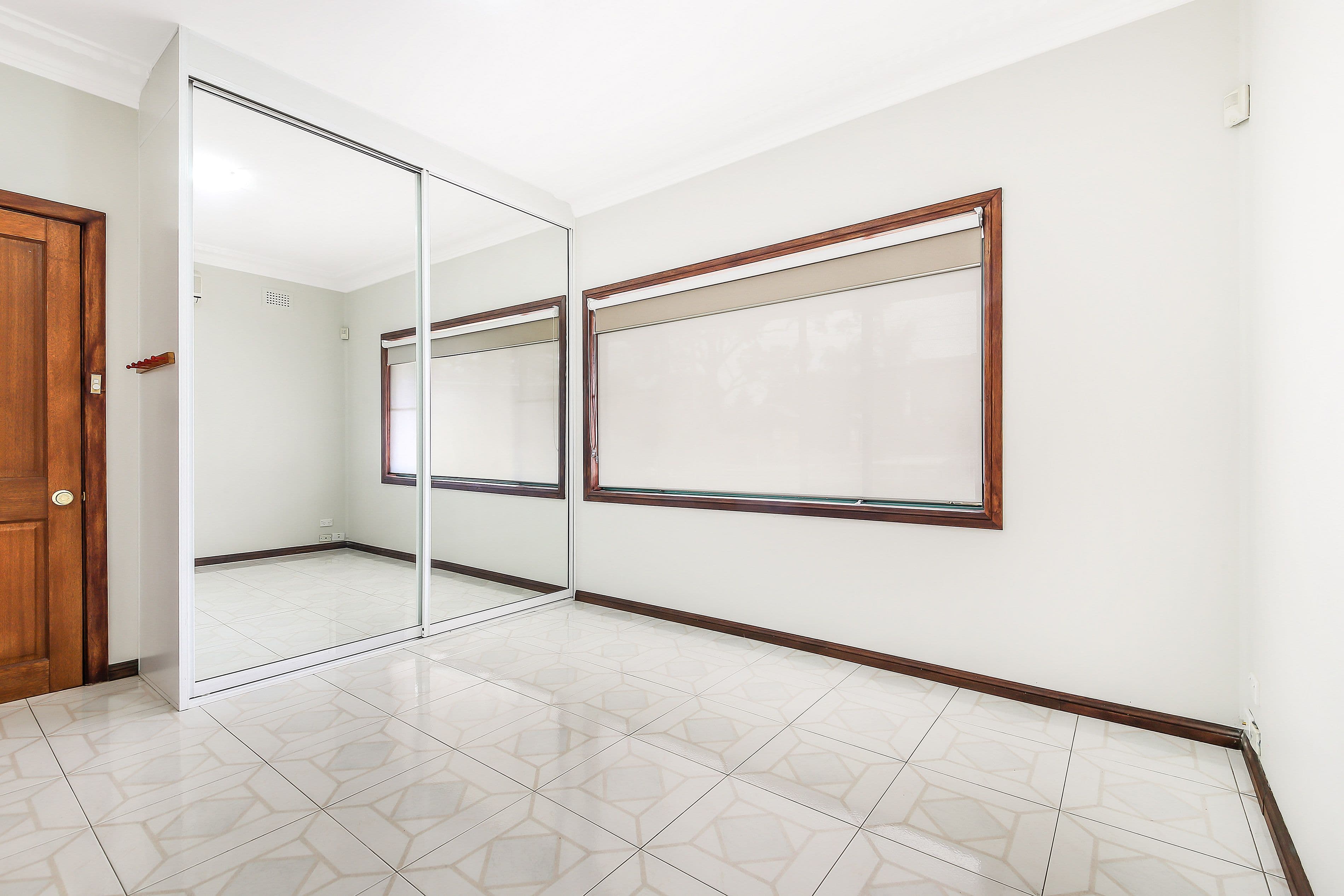 13 Haig Avenue, Georges Hall - Thumbnail 6