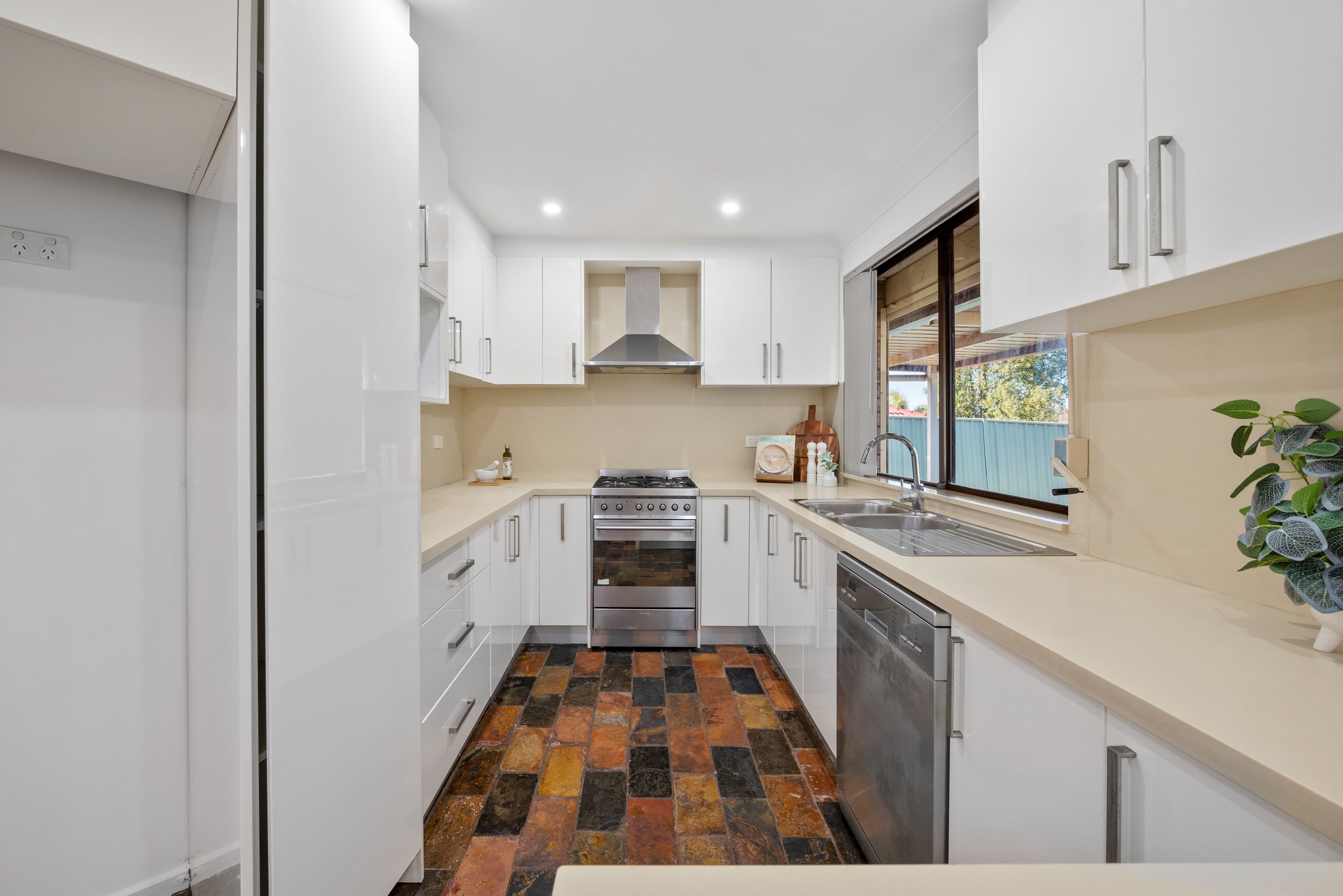 15 Salamander Place, Raby NSW 2566, Raby - Thumbnail 6