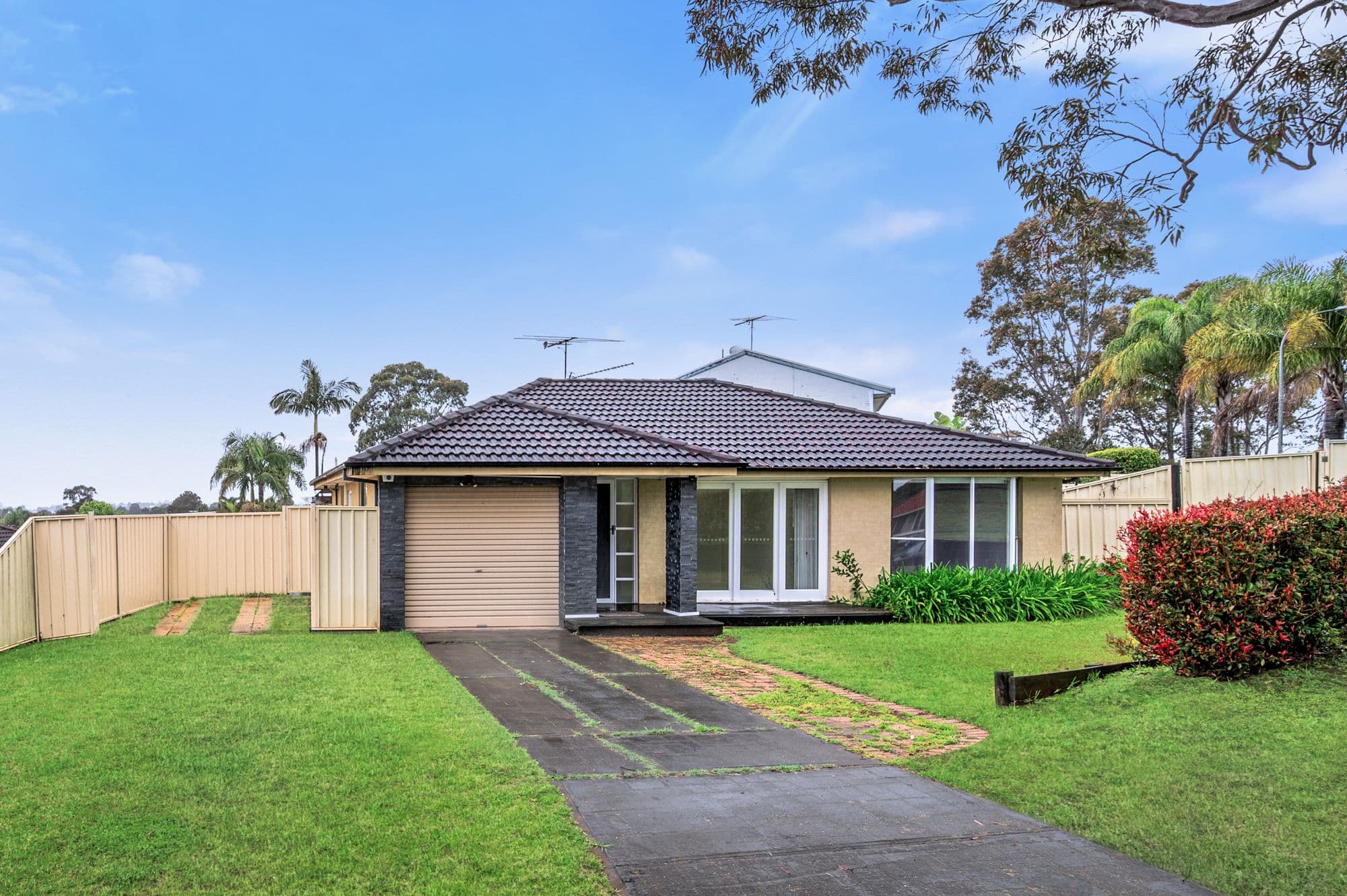 29 Falstaff Place, Rosemeadow NSW 2560, Rosemeadow - Image 1