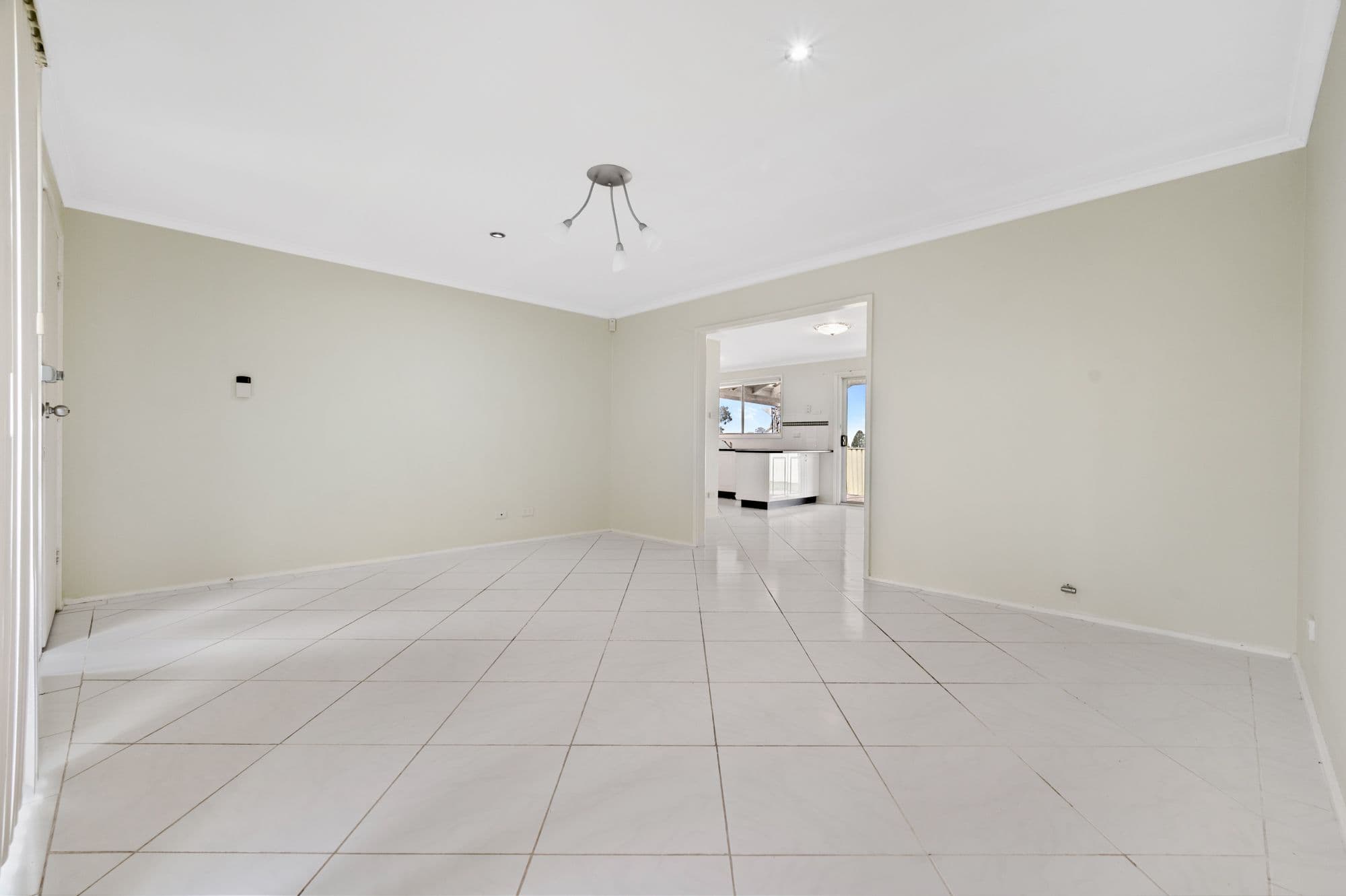 29 Falstaff Place, Rosemeadow NSW 2560, Rosemeadow - Thumbnail 3