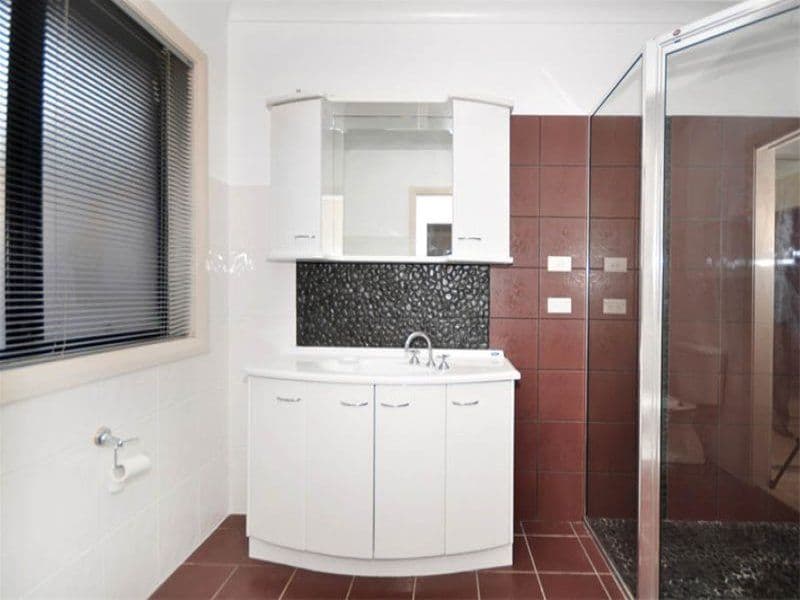 16 Dennis Place, JERRABOMBERRA NSW 2619, Jerrabomberra - Thumbnail 5