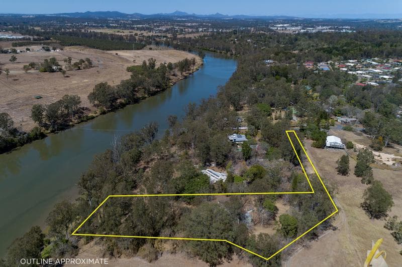 101/1-5 Pine Avenue, Moggill - Thumbnail 2