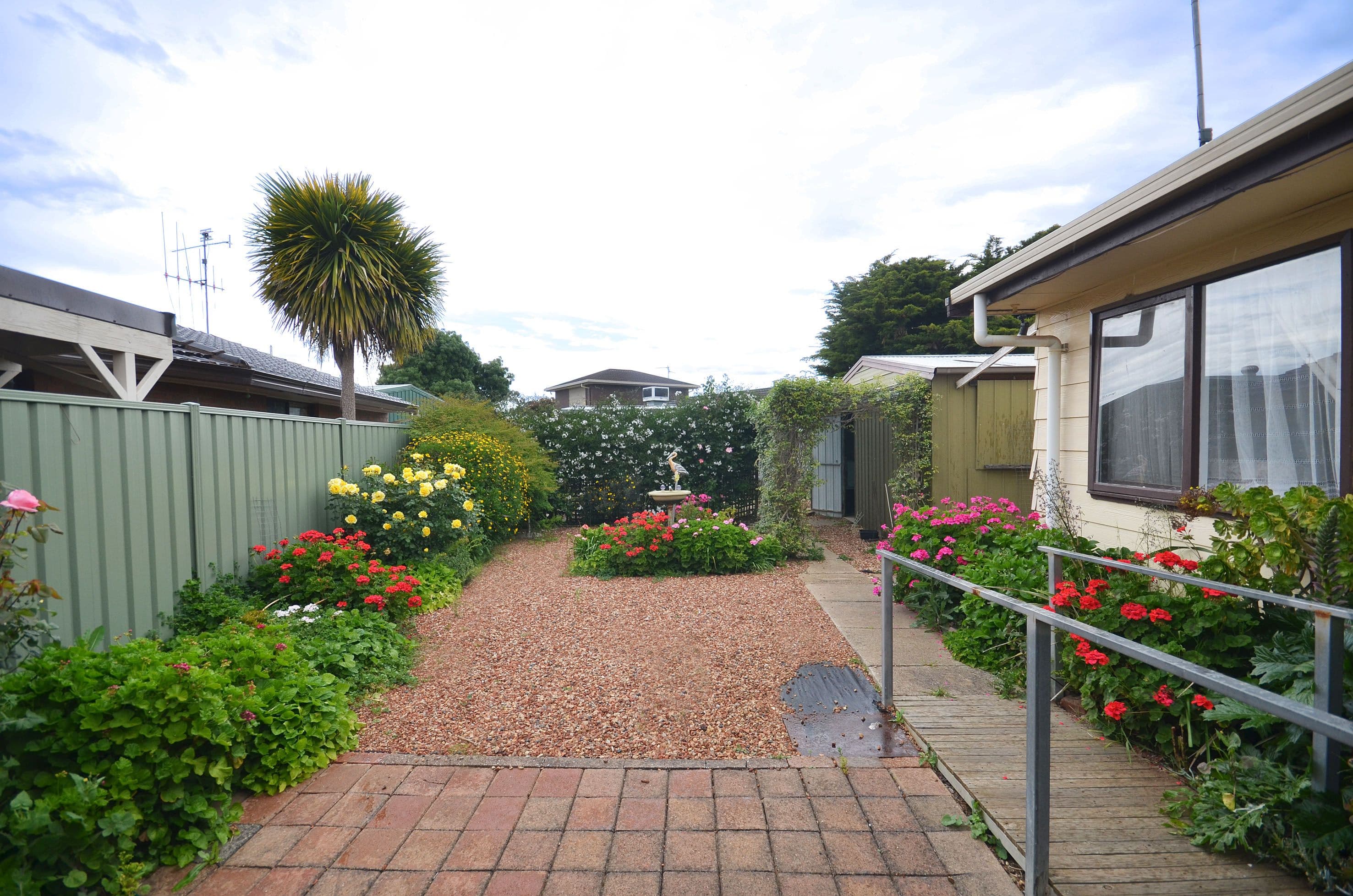 8 Dobinson Street, Echuca VIC 3564, Echuca - Thumbnail 3