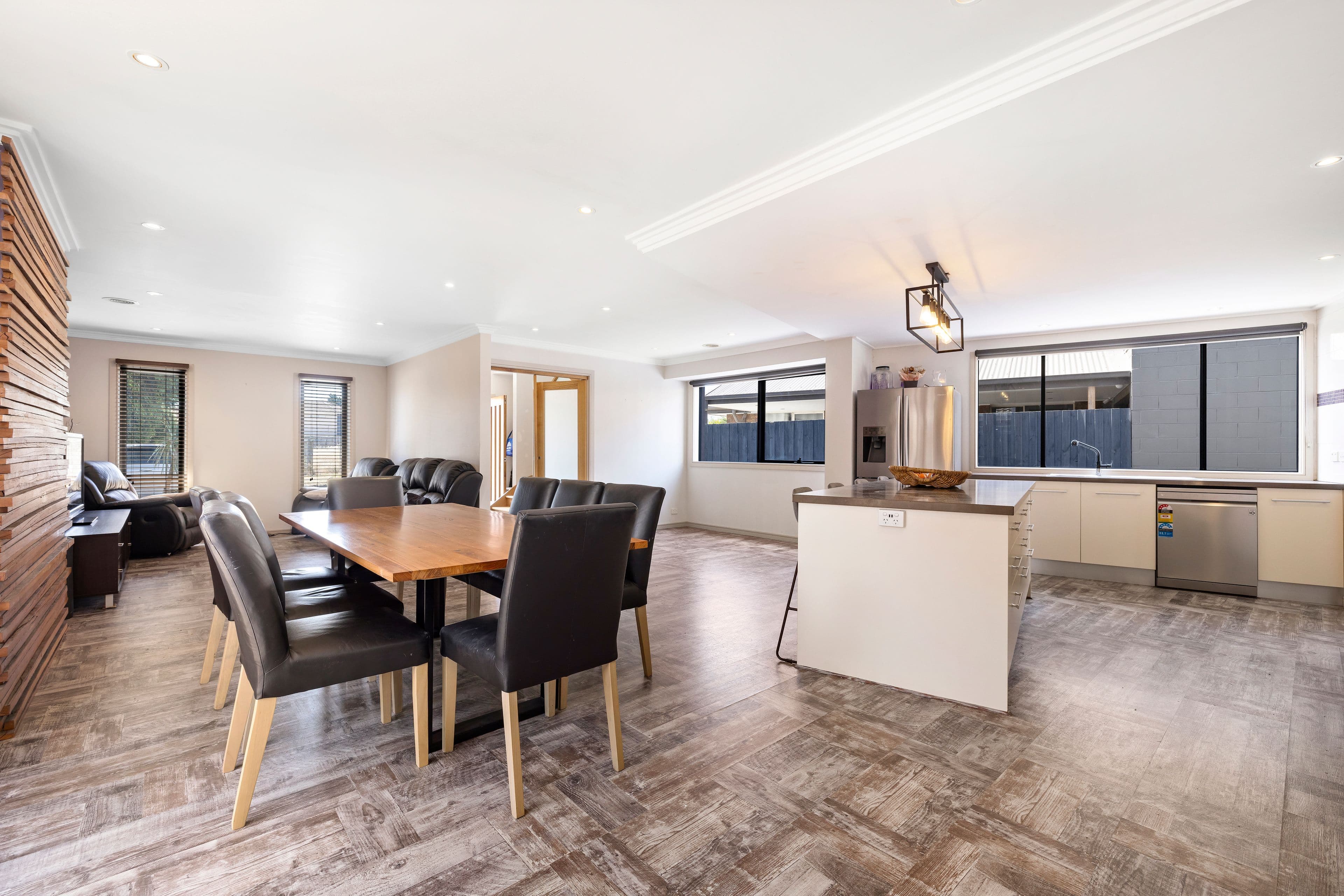 100 Coolibar Avenue, Seaford VIC 3198, Seaford - Thumbnail 4