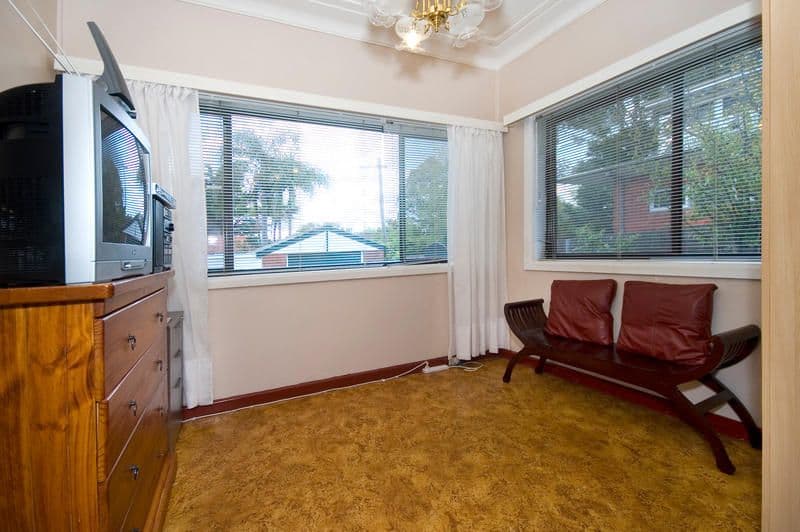 570 Warringah Road, FORESTVILLE NSW 2087, Forestville - Thumbnail 4