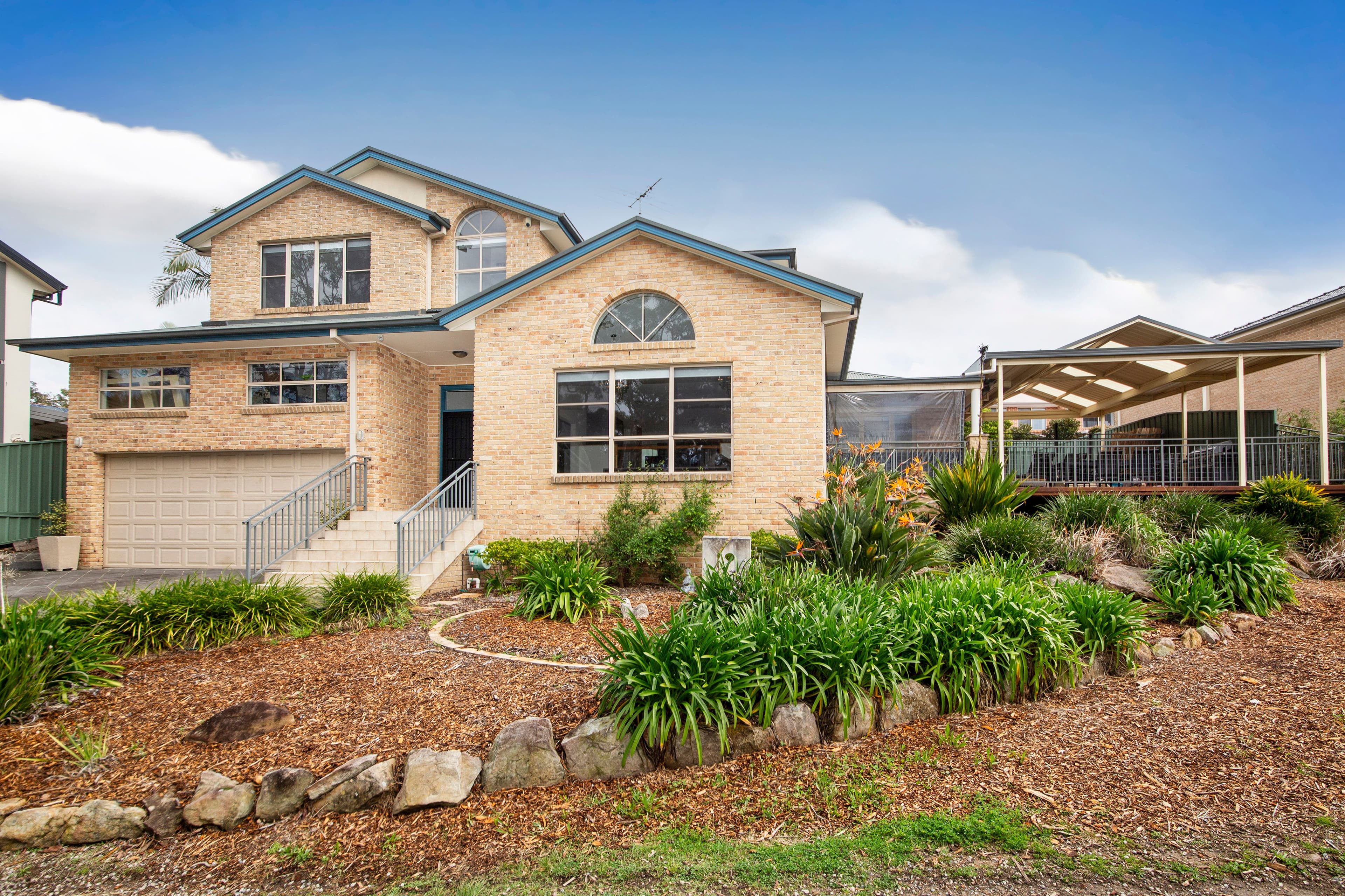 27 Parkwood Drive, Menai - Image 1