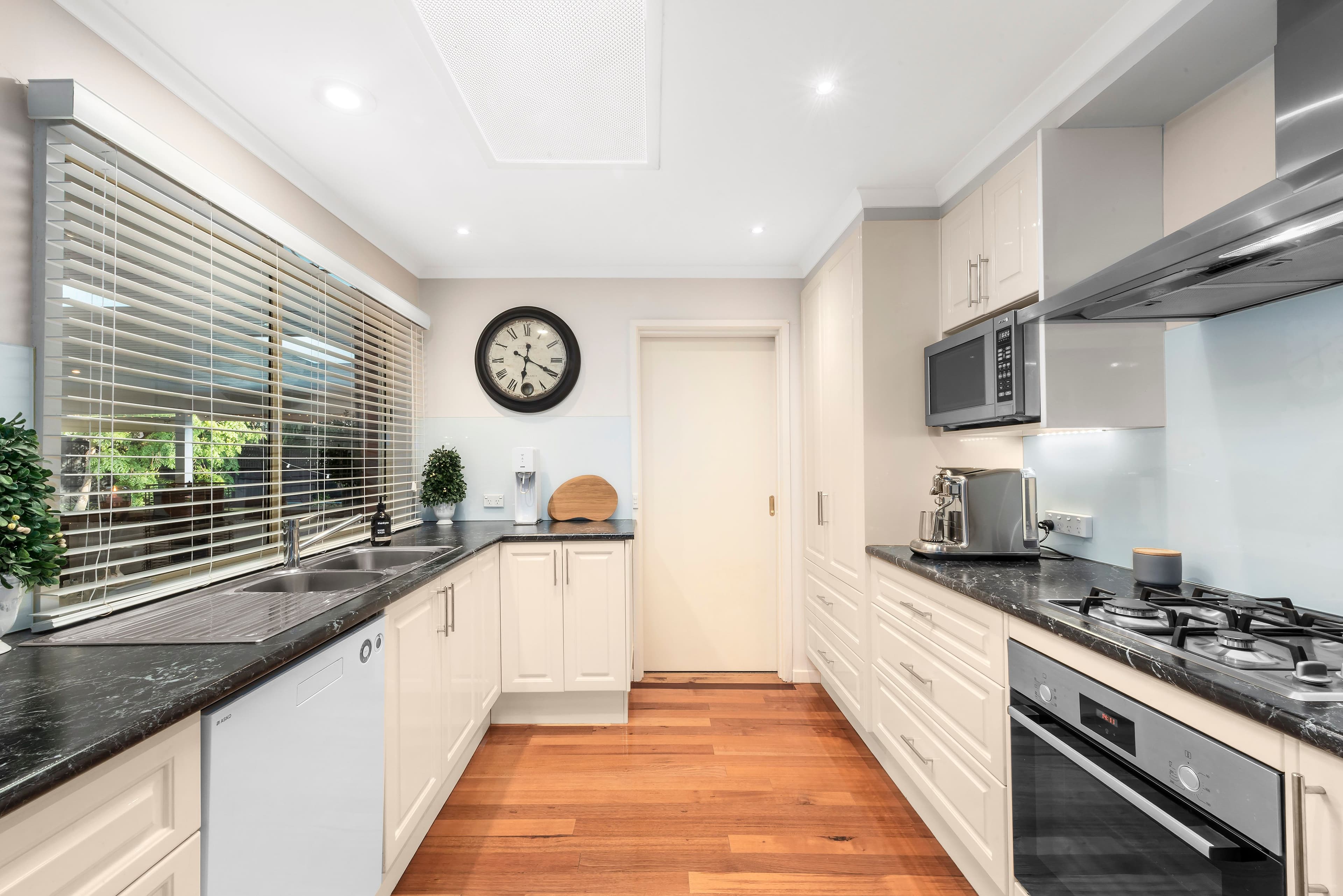 66 Raheen Avenue, Wantirna VIC 3152, Wantirna - Thumbnail 6