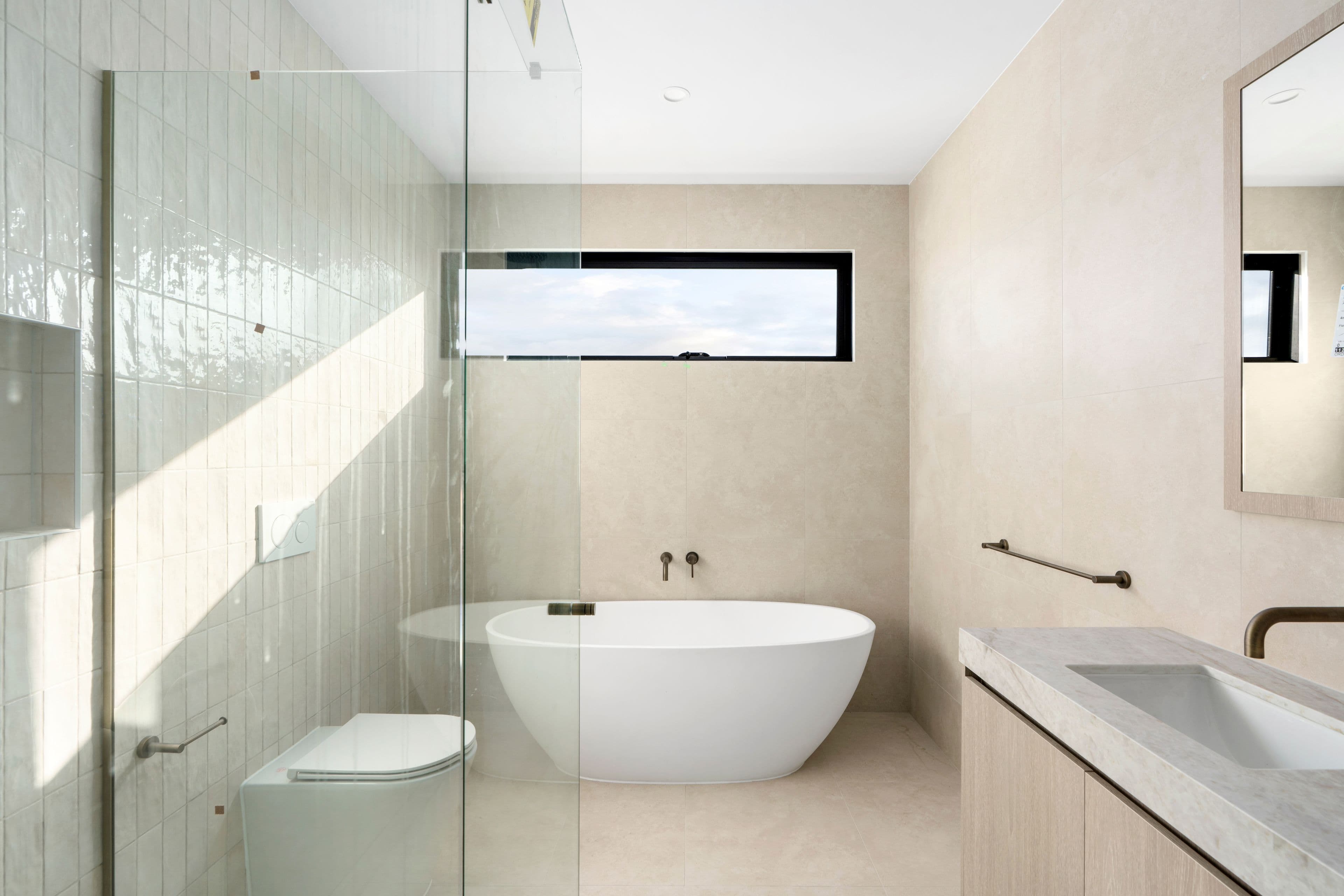46 Asling Street, Preston VIC 3072, Preston - Thumbnail 3
