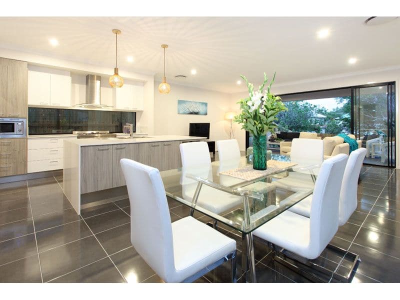 31 Brisbane Avenue, Camp Hill QLD 4152, Camp Hill - Image 1
