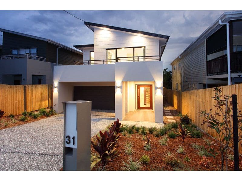 31 Brisbane Avenue, Camp Hill QLD 4152, Camp Hill - Thumbnail 2