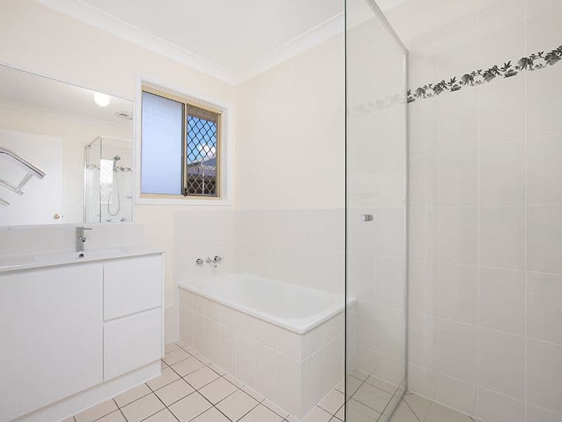 21 Meike Crescent, Tanah Merah QLD 4128, Tanah Merah - Thumbnail 8