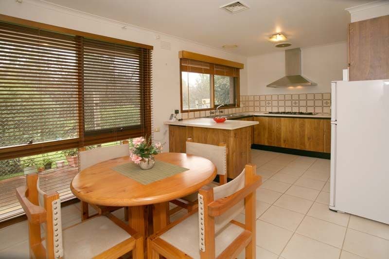 20 Janfourd Court, MOUNT WAVERLEY VIC 3149, Mount Waverley - Thumbnail 3