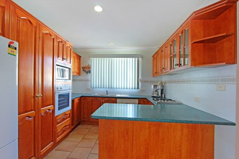 45 Loftus Drive, BARRACK HEIGHTS NSW 2528, Barrack Heights - Thumbnail 2