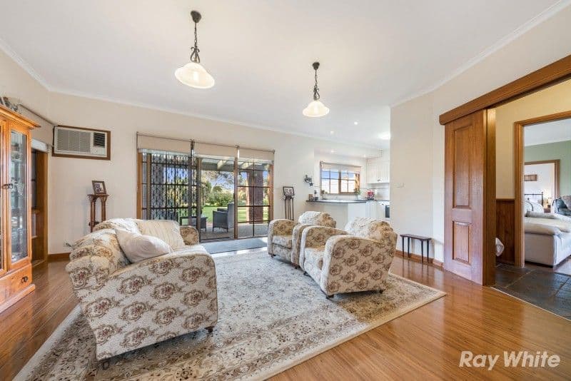 136 Charlton Road, Bannockburn VIC 3331, Bannockburn - Thumbnail 6