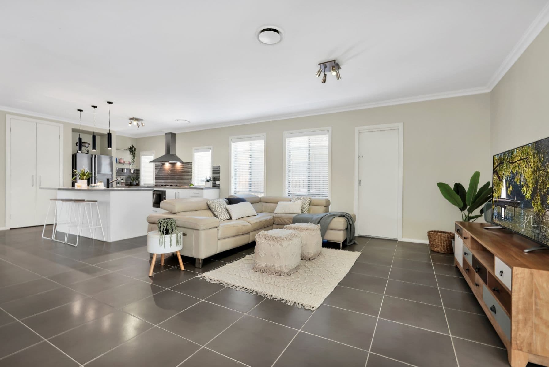 17 Waterside Boulevard, Cranebrook NSW 2749, Cranebrook - Thumbnail 3