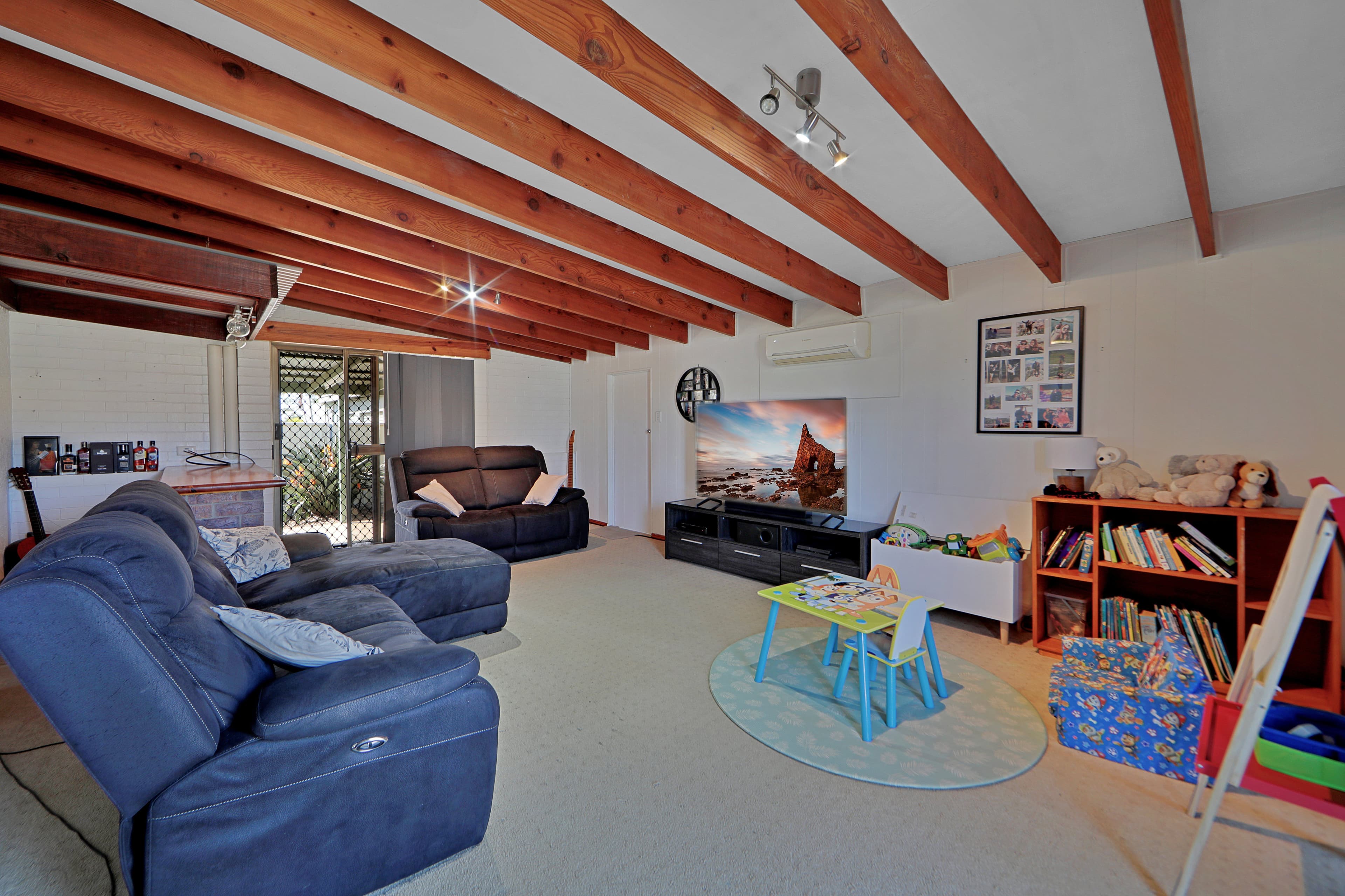9 Hurst Street, Walkervale QLD 4670, Walkervale - Thumbnail 7