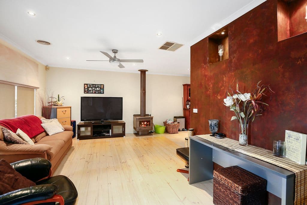6 Hawkins Road, Montrose VIC 3765, Montrose - Thumbnail 8