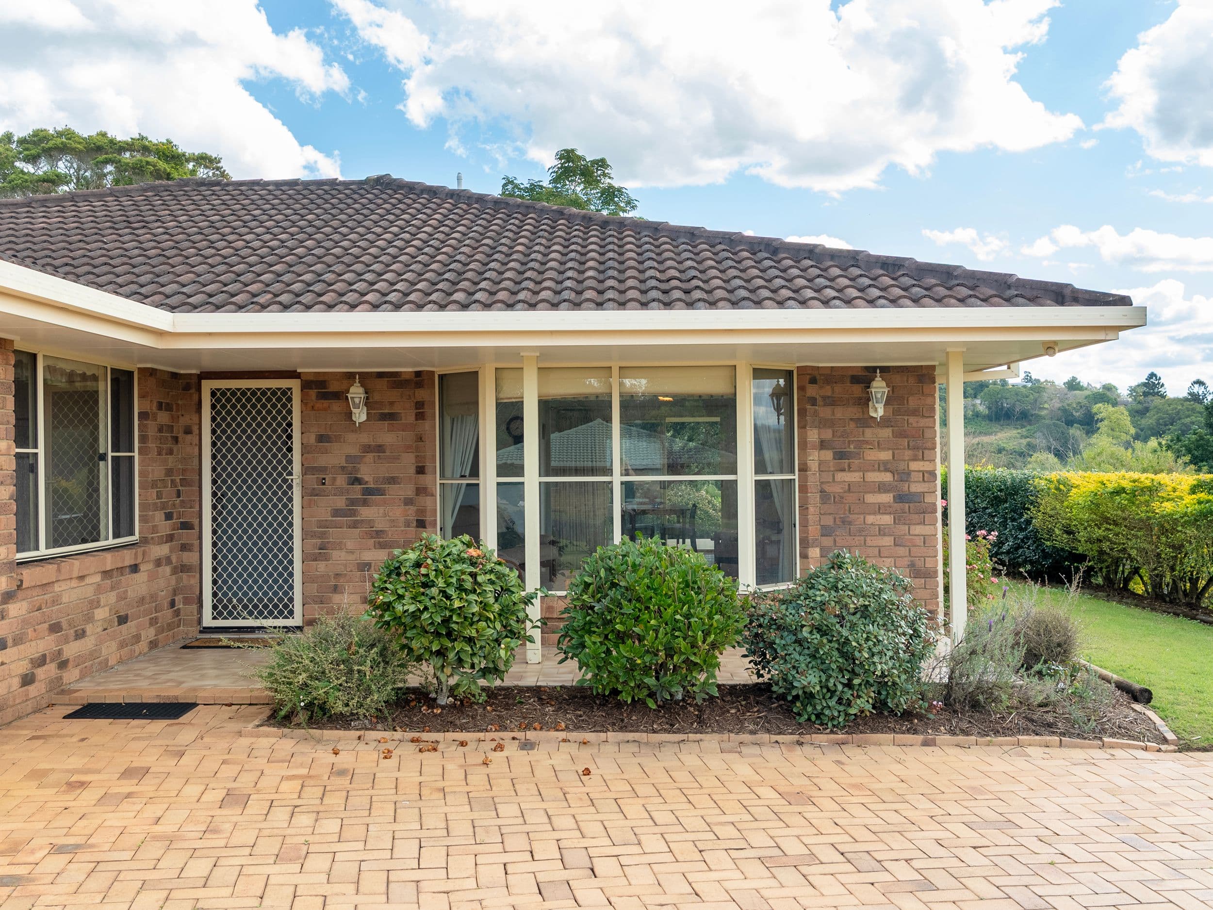 6 Sapphire Court, Lismore Heights NSW 2480, Lismore Heights - Thumbnail 2