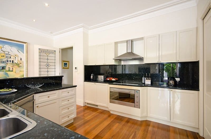 32 Jamieson Street, WARRNAMBOOL VIC 3280, Warrnambool - Thumbnail 2