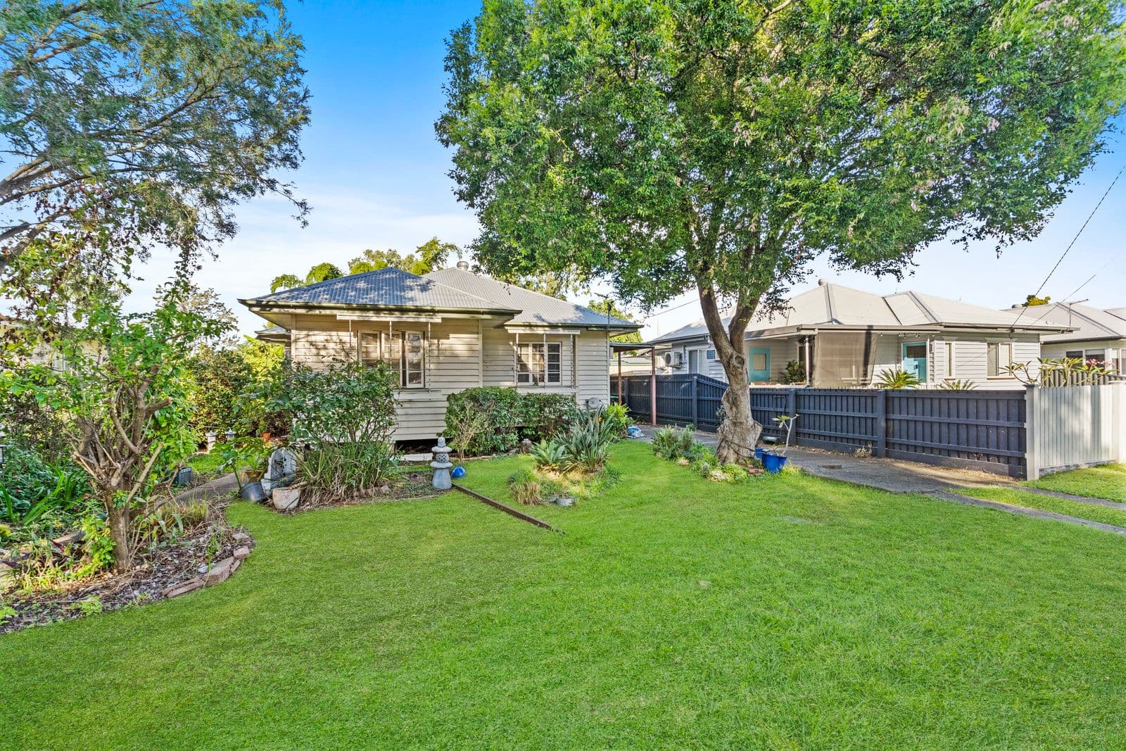 19 Clare Road, Rocklea QLD 4106, Rocklea - Thumbnail 2