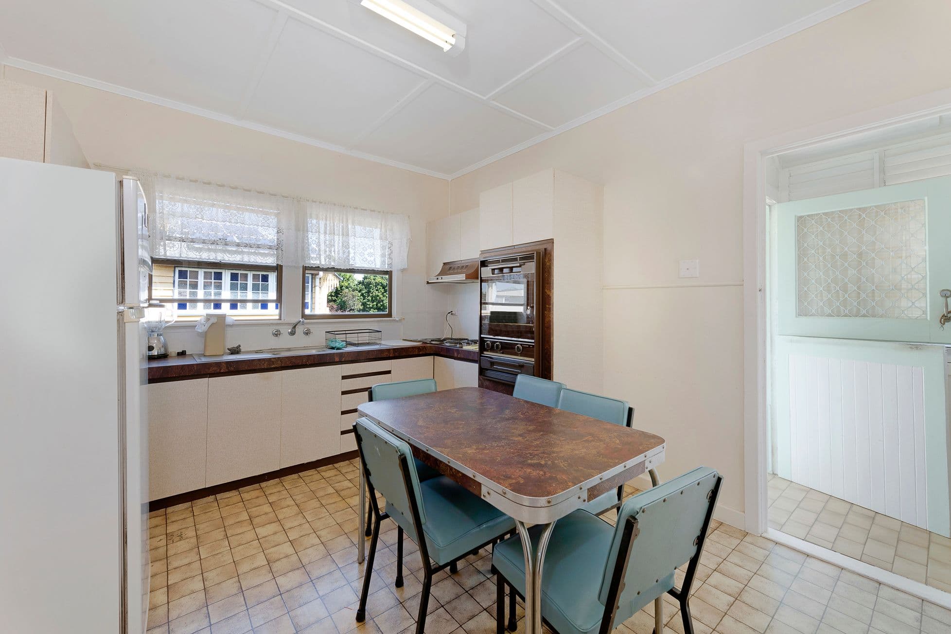 7 Steffensen Street, Svensson Heights QLD 4670, Svensson Heights - Thumbnail 7