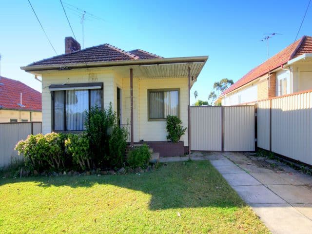 33 Edgar Street, YAGOONA NSW 2199, Yagoona - Image 1