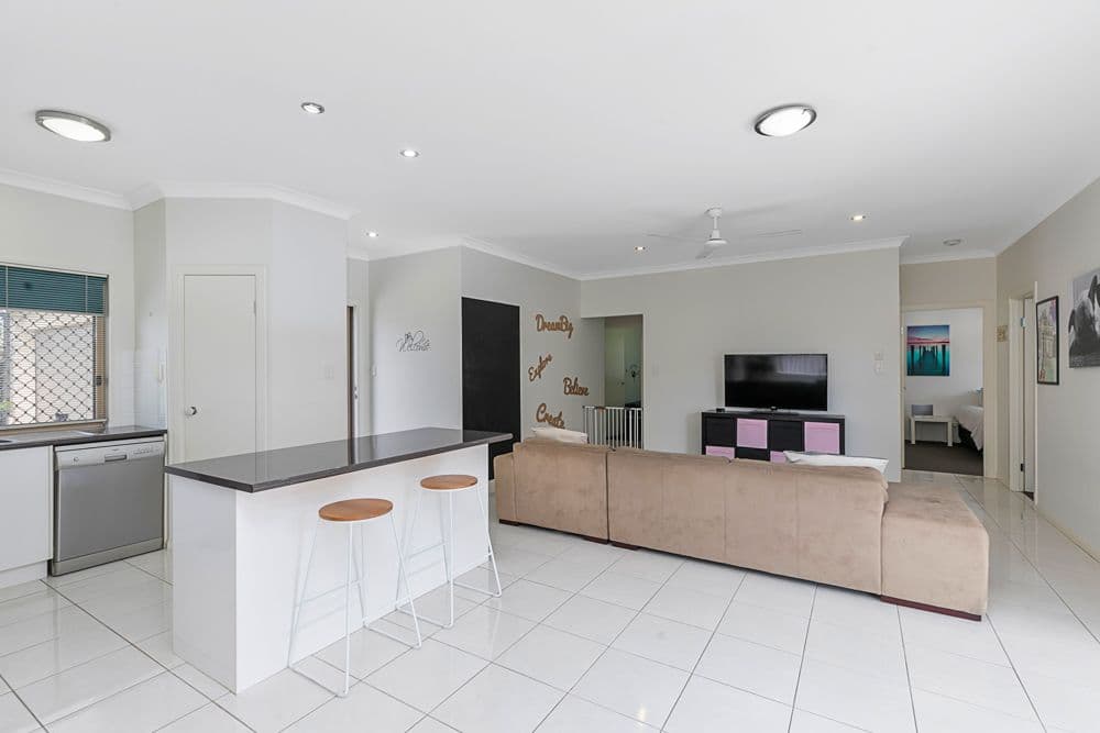55 Lawn Terrace, Capalaba QLD 4157, Capalaba - Thumbnail 3