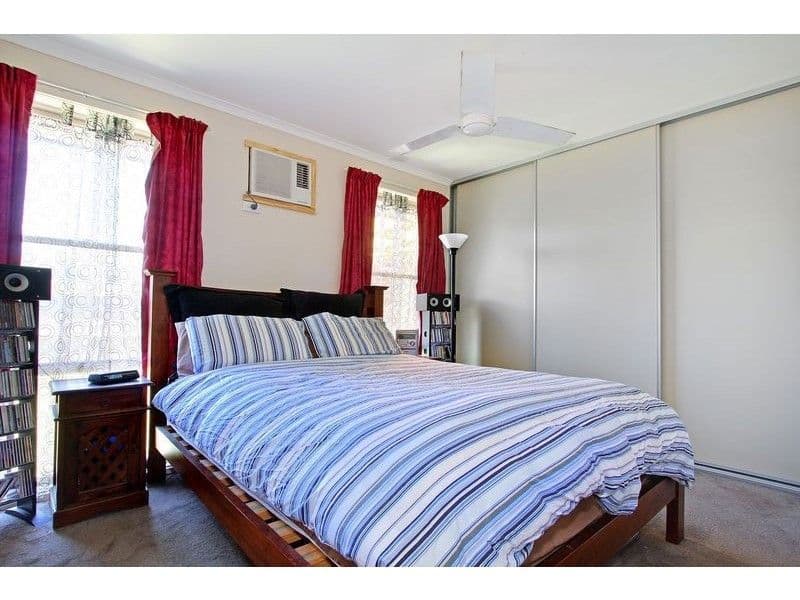 4 Nardoo Court, MORNINGTON VIC 3931, Mornington - Thumbnail 2
