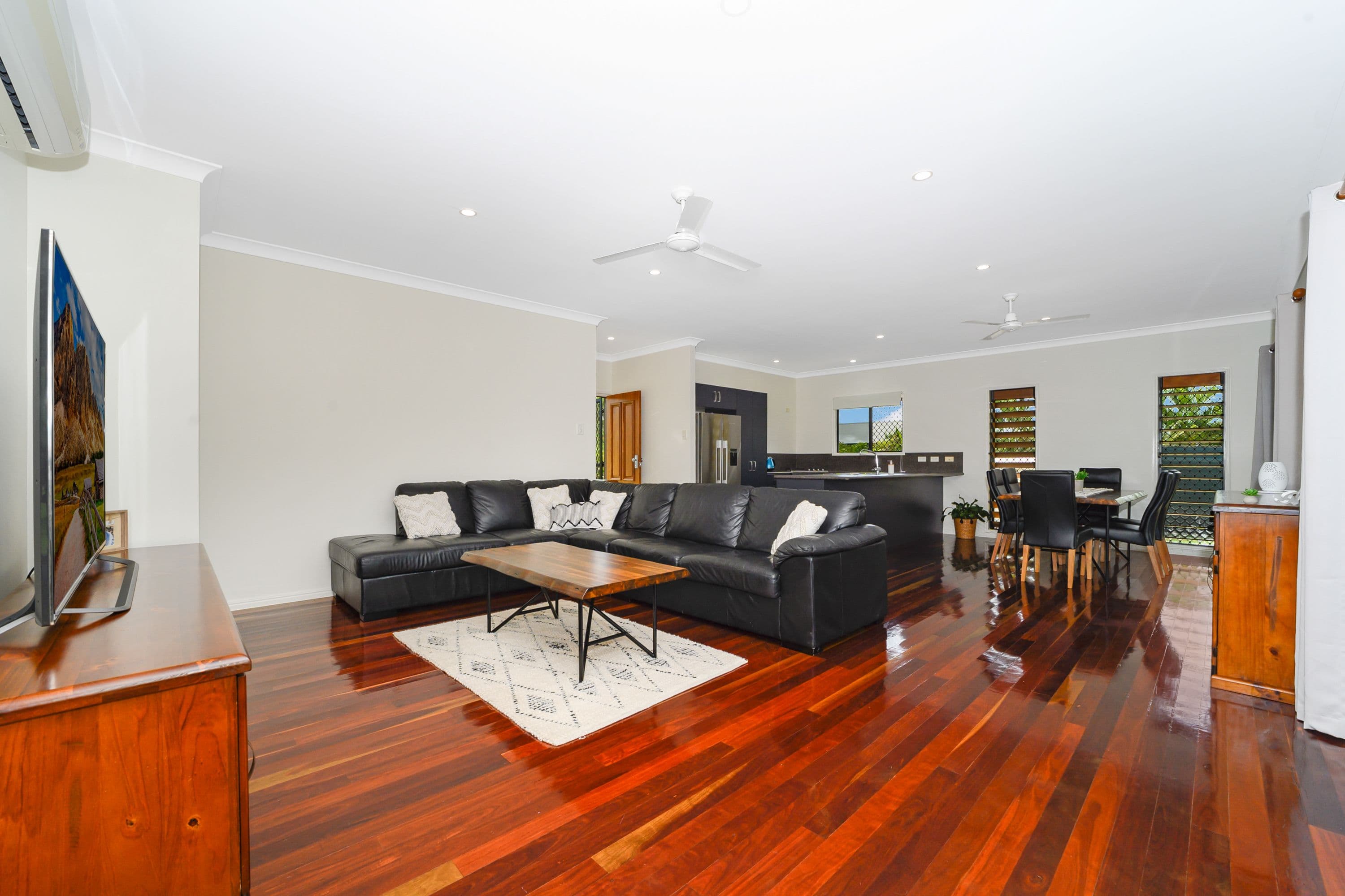 14 Blackview Avenue, Black River QLD 4818, Black River - Thumbnail 2