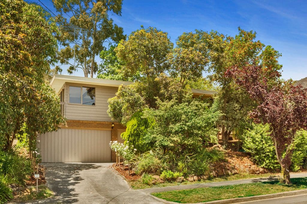 2 Stradmore Avenue, Templestowe VIC 3106, Templestowe - Image 1