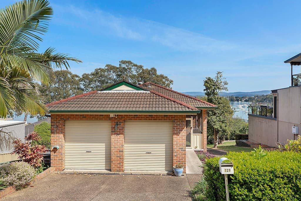 129 Bay Road, Bolton Point NSW 2283, Bolton Point - Image 1