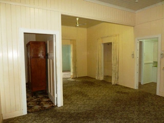 83 Evans Avenue, NORTH MACKAY QLD 4740, North Mackay - Thumbnail 2