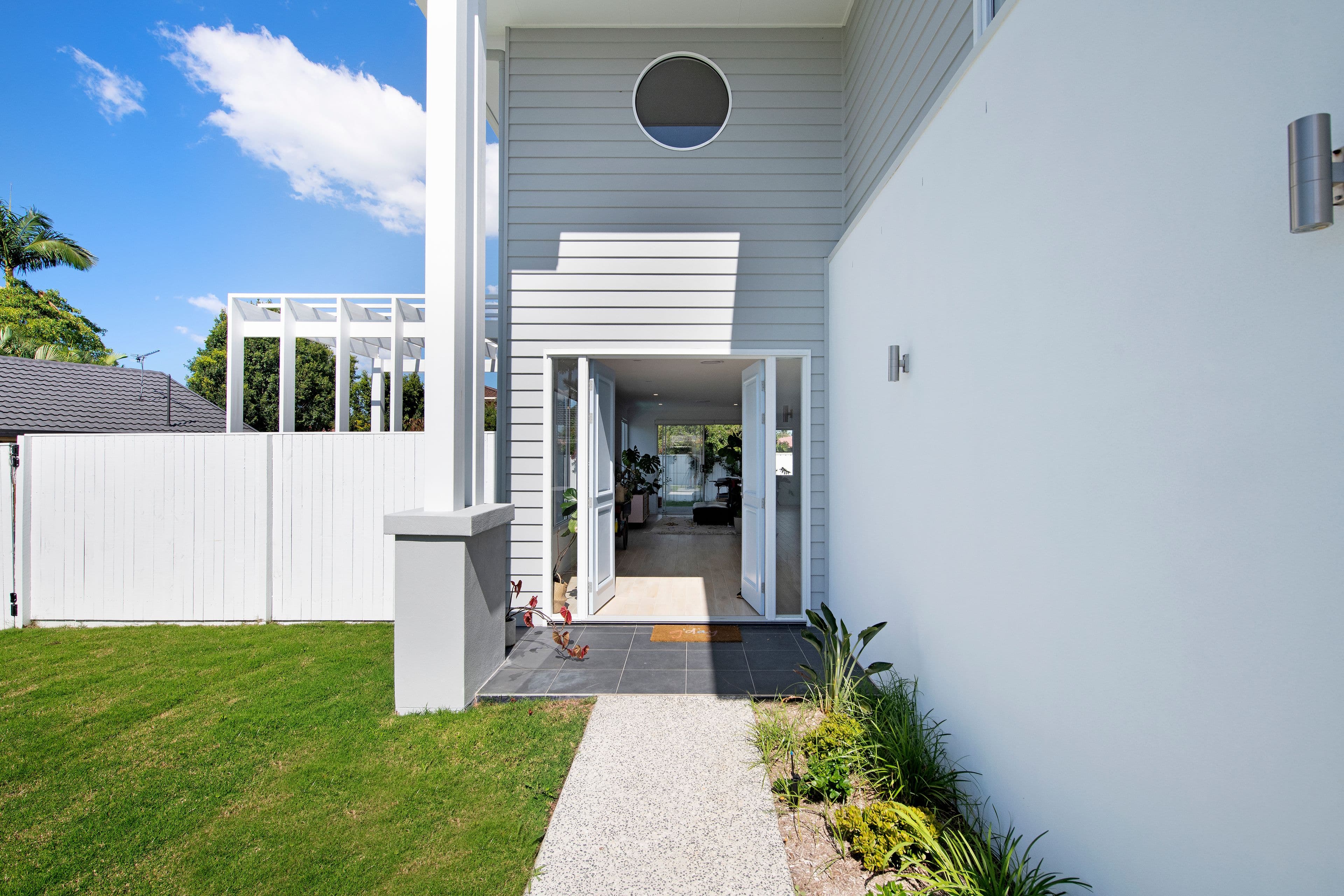 10 Ballandra Court, Mermaid Waters QLD 4218, Mermaid Waters - Thumbnail 3
