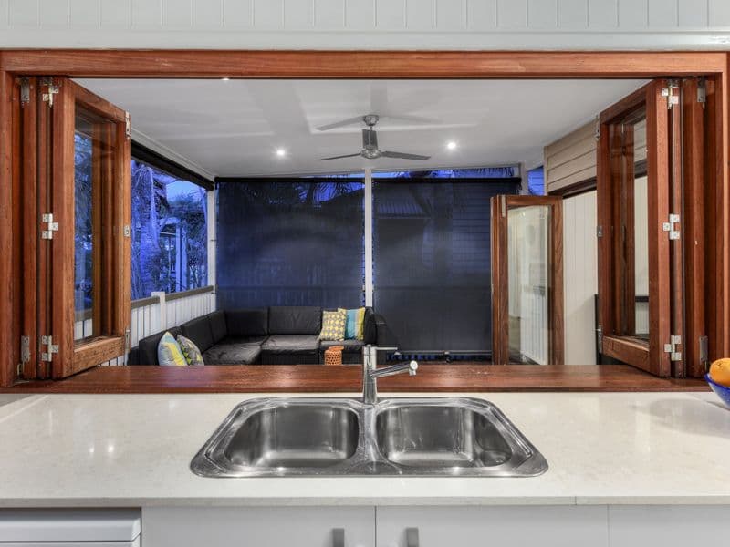 15 Burke Street, Coorparoo QLD 4151, Coorparoo - Thumbnail 7