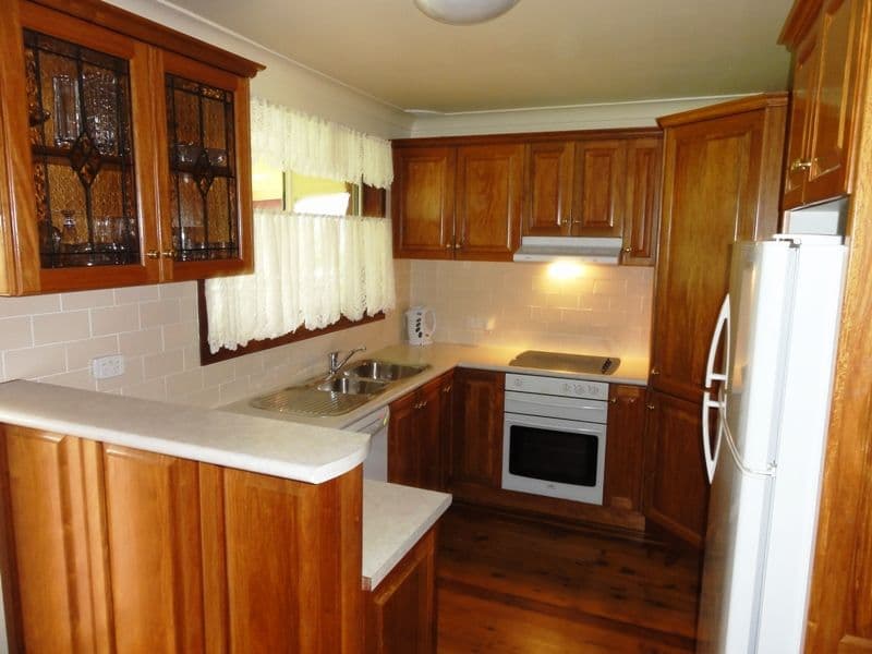 84 Tait Avenue, KANAHOOKA NSW 2530, Kanahooka - Thumbnail 2